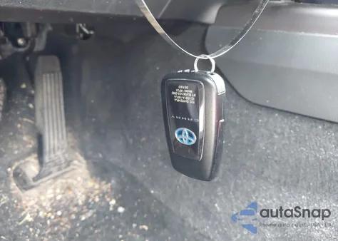 2024 Toyota Camry Hybrid Xse z USA, uszkodzony, nr VIN 4T1K31AK4RU629512